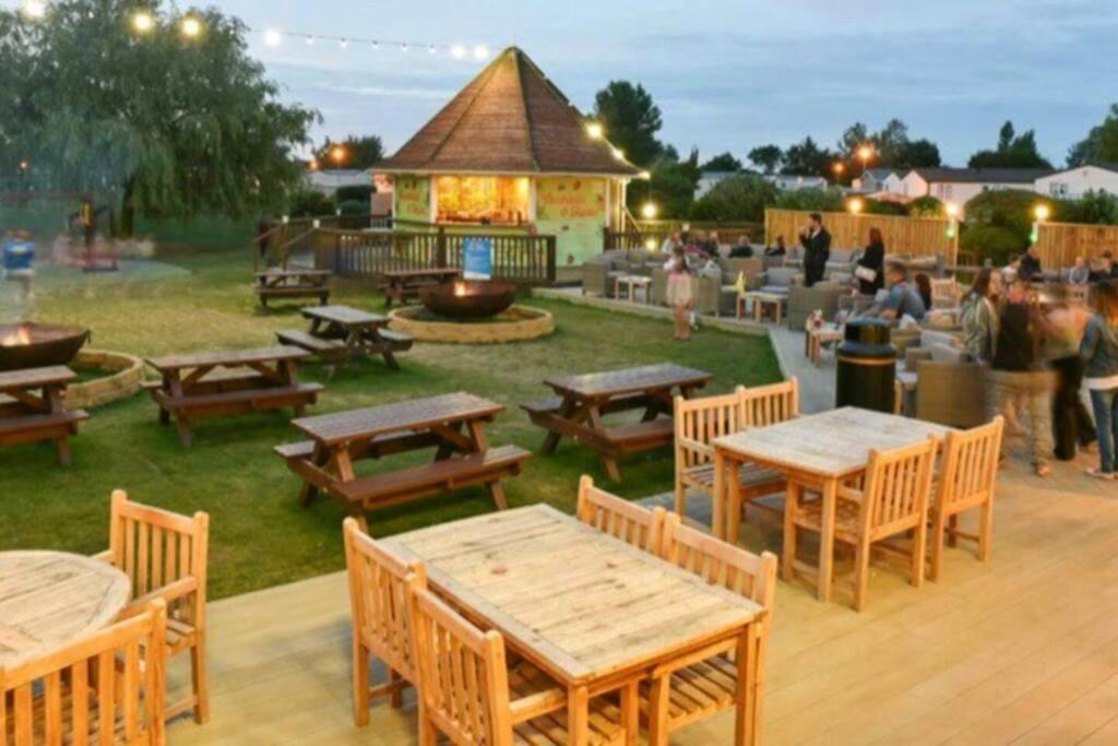 הוילה Rustic Retreat On Southview סקגנס מראה חיצוני תמונה
